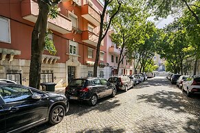 Premium Alfama 2-Br Great For Remote Workers & Digital Nomads