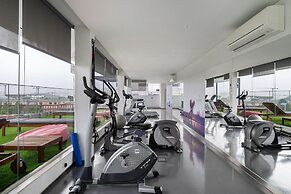 Urban Retreat W/Parking, Elevator & Ac By Benfica Stadium