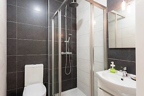Alfama Spacious 2-Bed Near Feira Da Ladra