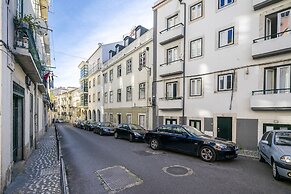 Lisbon'S Horizon Retreat: A View To Remember