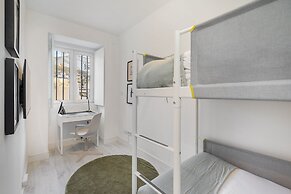 Lisbon'S Best Kept Secret: 2-Bed W/Ac & Patio
