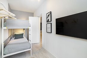 Lisbon'S Best Kept Secret: 2-Bed W/Ac & Patio