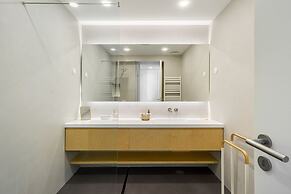 Bachelor Pad In The Sky: Great For Digital Nomads & Remote Workers