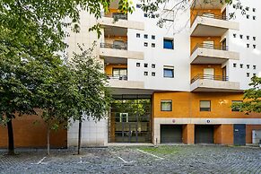 Bachelor Pad In The Sky: Great For Digital Nomads & Remote Workers