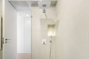 Bachelor Pad In The Sky: Great For Digital Nomads & Remote Workers