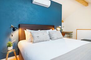 C314 Riverside View Premium Apartment w/ AC & Terrace