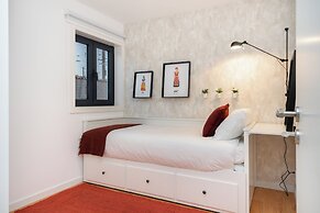 C314 Riverside View Premium Apartment w/ AC & Terrace