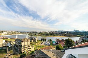 C312 Riverside View Premium Apartment w/ AC & Terrac