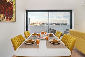 C312 Riverside View Premium Apartment w/ AC & Terrac
