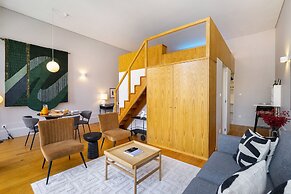 Central 1-Bed W/ Top View Perfect To Explore Porto