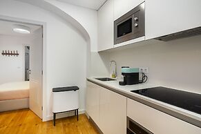 Hidden Oasis W/ Private Patio, Ac & Great Vibe