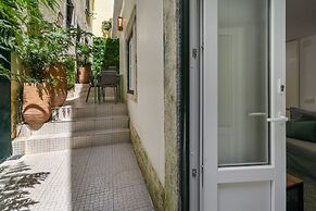 Hidden Oasis W/ Private Patio, Ac & Great Vibe