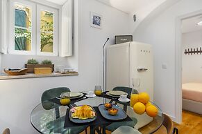 Hidden Oasis W/ Private Patio, Ac & Great Vibe