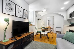 Hidden Oasis W/ Private Patio, Ac & Great Vibe