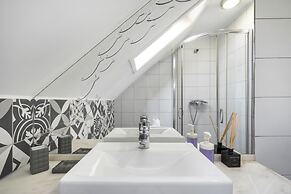 Alfama Studio Prime Location Explore Lisbon W/ Style