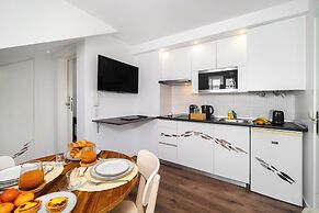 Alfama Studio Prime Location Explore Lisbon W/ Style