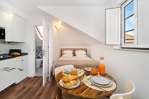 Alfama Studio Prime Location Explore Lisbon W/ Style