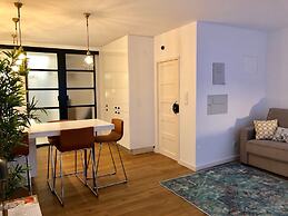 Green Street 1-Bed Perfect To Explore Lisbon