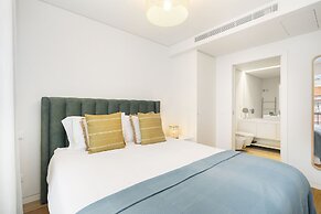 Urban Oasis: Modern Living With Parking & Ac