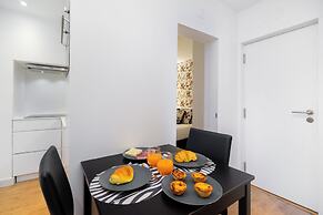 Modern Alfama Explore Lisbon W/ Comfort & Style