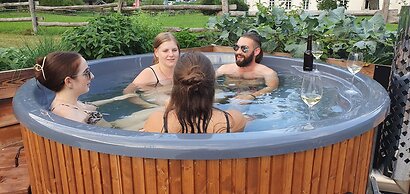 Luxury Glamping in the Vienna Alps