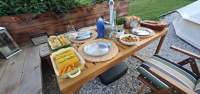 Luxury Glamping in the Vienna Alps