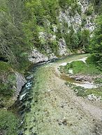 Luxury Glamping in the Vienna Alps