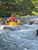 Luxury Glamping in the Vienna Alps