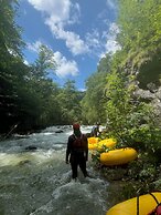 Luxury Glamping in the Vienna Alps