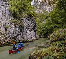 Luxury Glamping in the Vienna Alps