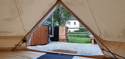 Luxury Glamping in the Vienna Alps