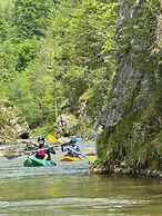 Luxury Glamping in the Vienna Alps