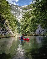 Luxury Glamping in the Vienna Alps