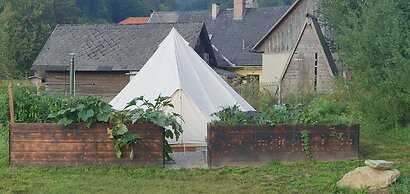 Luxury Glamping in the Vienna Alps