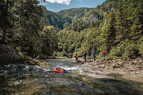 Luxury Glamping in the Vienna Alps