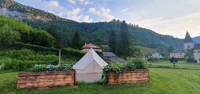 Luxury Glamping in the Vienna Alps