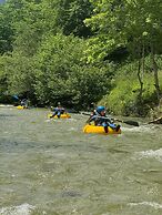 Luxury Glamping in the Vienna Alps