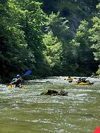 Luxury Glamping in the Vienna Alps