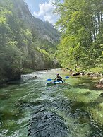 Luxury Glamping in the Vienna Alps