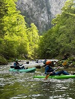 Luxury Glamping in the Vienna Alps