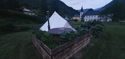 Luxury Glamping in the Vienna Alps