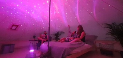 Luxury Glamping in the Vienna Alps