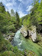 Luxury Glamping in the Vienna Alps