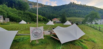 Luxury Glamping in the Vienna Alps