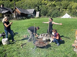 Luxury Glamping in the Vienna Alps