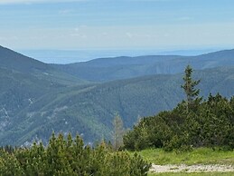 Luxury Glamping in the Vienna Alps