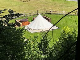 Luxury Glamping in the Vienna Alps