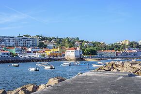 Beachside Getaway Near Paço De Arcos Train Station