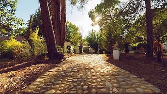 Family Paradise: Exquisite Retreat For Holidays