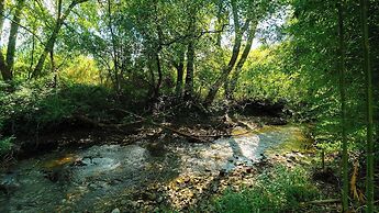 Family Paradise: Exquisite Retreat For Holidays